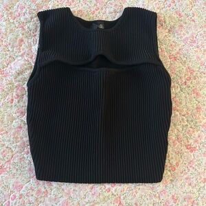 Black Sleeveless Ribbed Top